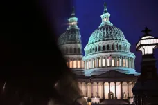 Americký Senát odvrací shutdown federální vlády