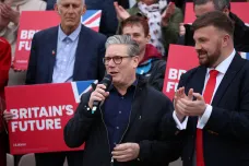 Konzervativci přišli o křeslo v britském parlamentu
