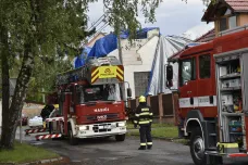 Bouřky s kroupami a vydatným deštěm prošly jihem republiky. O víkendu je vystřídají tropické teploty
