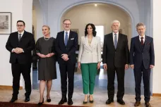 Měli bychom být připraveni na scénář, kdy v tom zůstaneme jako Evropa sami, řekl prezident Pavel