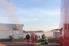 Hořela trafostanice v Mikulčicích na Hodonínsku, část obce byla bez proudu