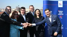 Mimořádná tisková konference hnutí SPD, Trikolory, Svobodných a PRO