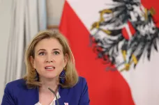 Rakousko a Česko mají blízké postoje k Ukrajině i migraci, uvedli ministři
