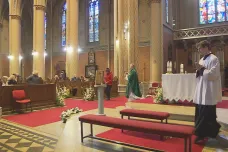 Církev se chystá na konec příspěvků od státu. Pronajímá byty a zbavuje se nepotřebného majetku