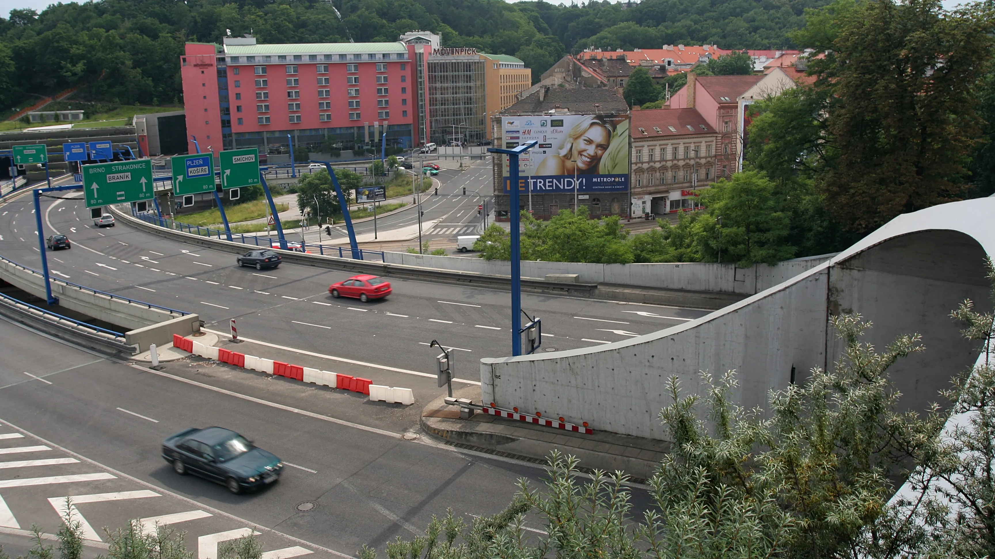 Revize Strahovského tunelu začala, rekonstrukce vyjde na miliardy