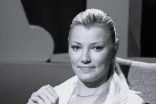 Zemřela zpěvačka Helena Zeťová