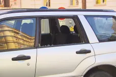 V Praze přibývá vykradených aut