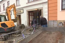 Dačice nechají zkontrolovat podzemí v centru města. Hrozí zřícení historických sklepů