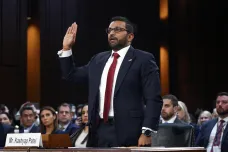 Senátoři „grilovali“ Trumpovy adepty na šéfy FBI a tajných služeb