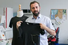 Tričko, které upozorní řidiče na mikrospánek, vyvíjejí na univerzitě v Liberci